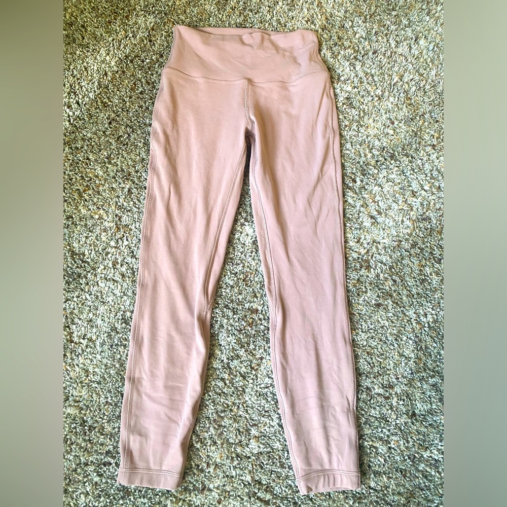 Lululemon Align HR 25” leggings.